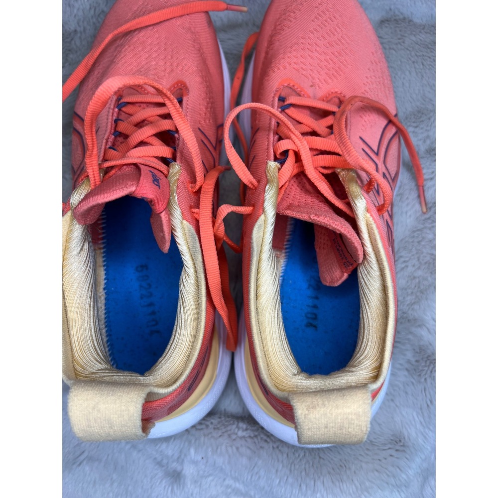 ASICS Womens Gel-Nimbus 25 Running Shoes Wide Coral Orange 8W 1012B437 - Picture 3 of 11